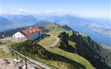 Pobytové zájezdy - Švýcarsko - Švýcarsko - ozubnicová železnice z Vitznau na Rigi zdolá na 5 km převýšení 1115 metrů a nabídne nahoře skvělý výhled