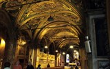 Ticino - Švýcarsko - Locarno, Madonna del Sasso, interiéry kostela