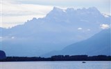 západní Švýcarsko - Švýcarsko - stěny Alp nad Ženevským jezerem