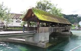 Švýcarsko - Švýcarsko - Luzern - dřevěný most Spreuerbrücke z 13.století